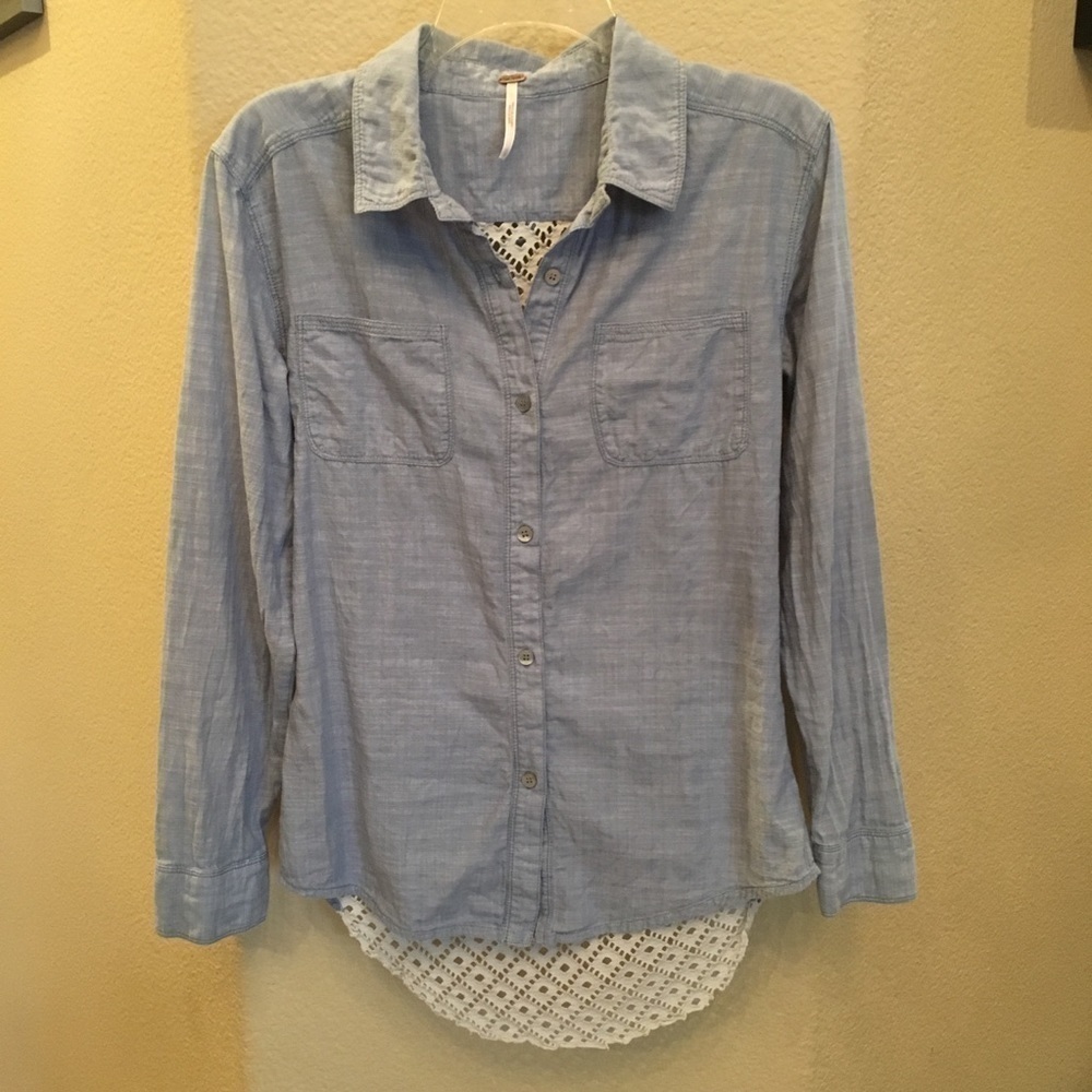 FREE PEOPLE Women Light Blue Button Long Sleeve Top Size Small